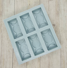 Load image into Gallery viewer, Triple Moon Goddess Wax Melt Sample Box Mould