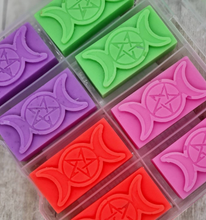 Load image into Gallery viewer, Triple Moon Goddess Wax Melt Sample Box Mould