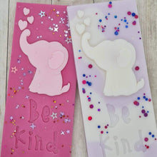 Load image into Gallery viewer, Elephant 'Be Kind' Wax Melt Snap Bar Mould