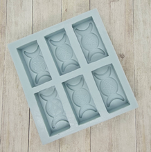 Load image into Gallery viewer, Triple Moon Goddess Wax Melt Sample Box Mould
