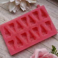 Load image into Gallery viewer, Gonk 3D Wax Melt Sample Scoopie Mould
