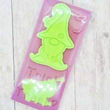 Load image into Gallery viewer, Halloween Trick Or Treat Gonk Wax Melt Snap Bar Mould
