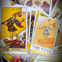 Load image into Gallery viewer, Tarot Card The Fool Major Arcana Wax Melt Snap Bar Mould
