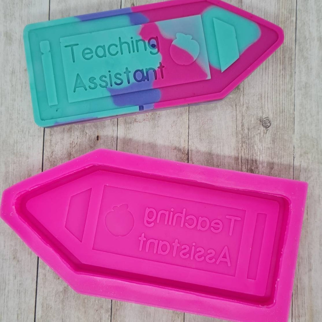 Best Teacher / Teaching Assistant Gift Crayon Shaped Wax Melt Snap Bar Mould
